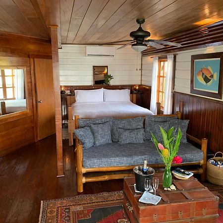 Casa Acuario Boutique Hotel Бокас дел Торо Екстериор снимка